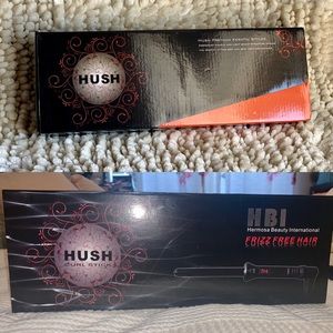 ✨Bundle of Hair straightener and Curl Wand✨
